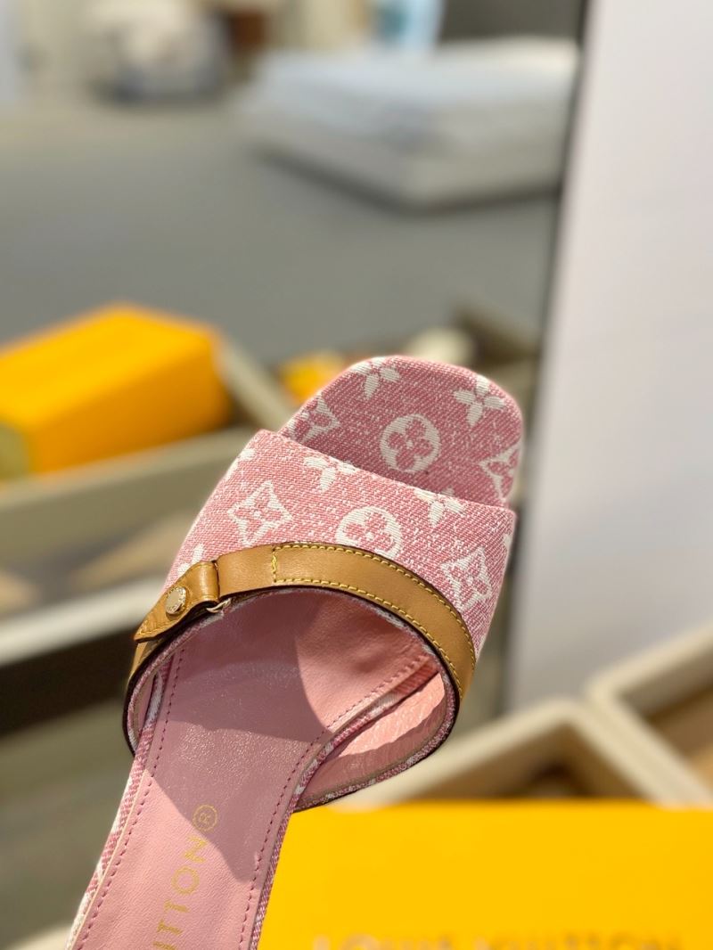 Louis Vuitton Slippers